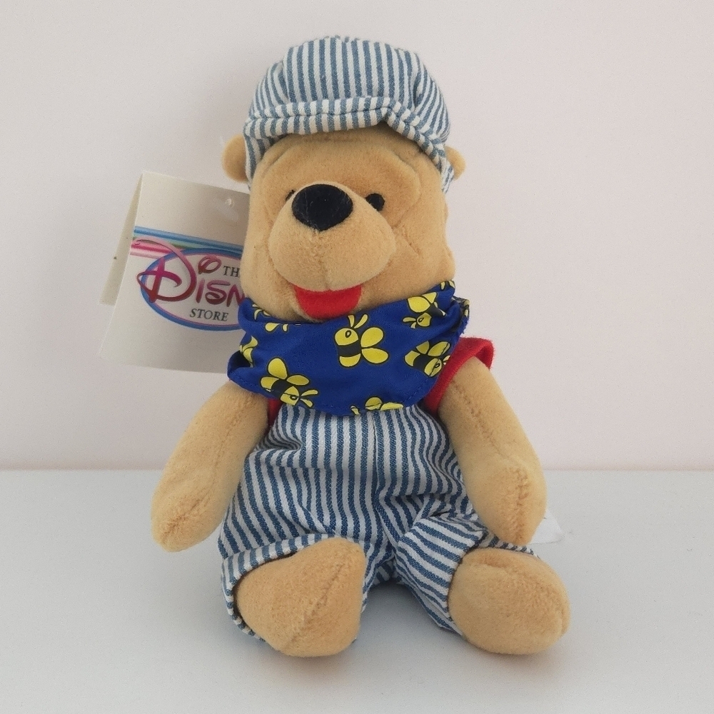 Disney Store Winnie the Pooh 'Choo Choo Pooh' Bean Bag Plush Toy 8"